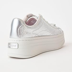 【新品未使用】+diana シルバー 厚底スニーカー　22cm 現行品 プラスダイアナ ＋diana 厚底プラットフォームスニーカー